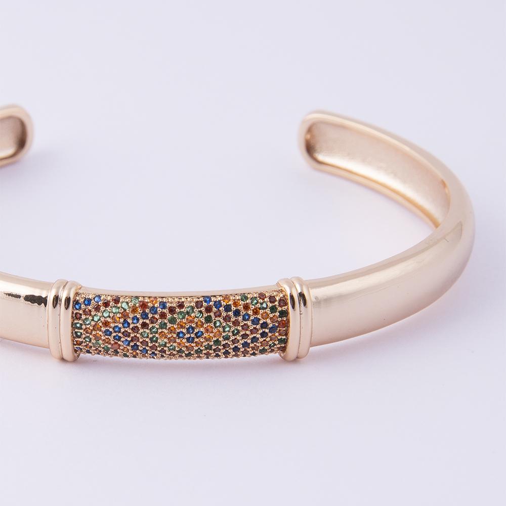 Dalia Bangle